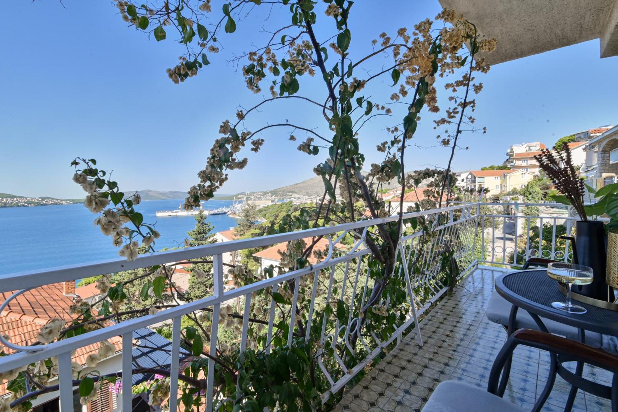 Apartment Spira Puovica تروغير المظهر الخارجي الصورة