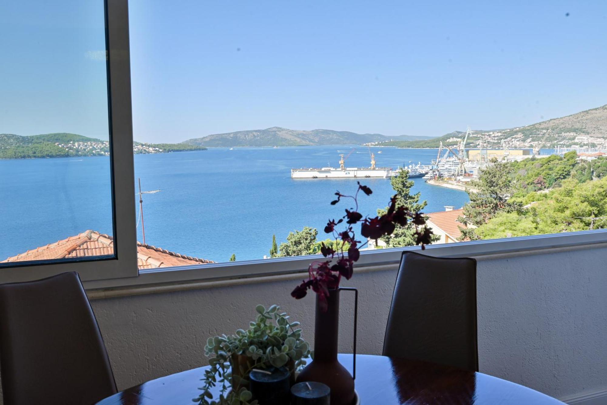 Apartment Spira Puovica تروغير المظهر الخارجي الصورة